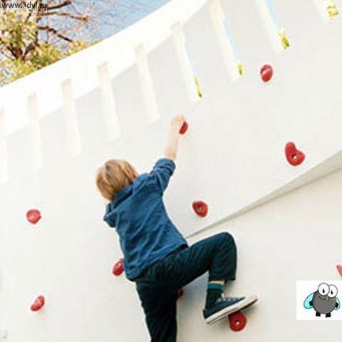 Зацепы компании скалодромы Жужа можно монтировать даже на улице. www.sjuja.ru #скалодром #зацепы #ребенок #дети #экстрим #gopro #спорт #детскийцентр #детскийспорт #тренировка #лазить #рахвитие #маменазаметку